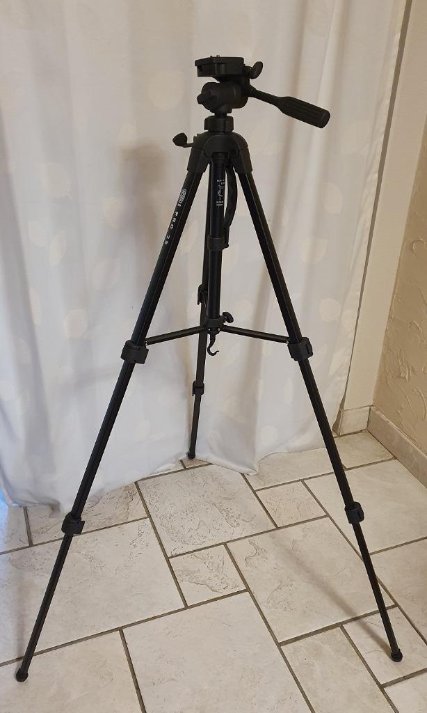 Trépied photo BILORA PRO 925., Audio, Tv en Foto, Fotografie | Statieven en Balhoofden, Nieuw, Driepoot, 150 tot 175 cm, Met balhoofd
