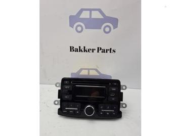 Radio CD Speler van een Renault Captur beschikbaar voor biedingen