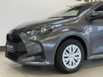 Toyota Yaris 1.5 TNGA HEV CVT Dynamic LHD *Camera*Navigatie, Auto's, 1490 cc, Bedrijf, 5 zetels, 3 cilinders