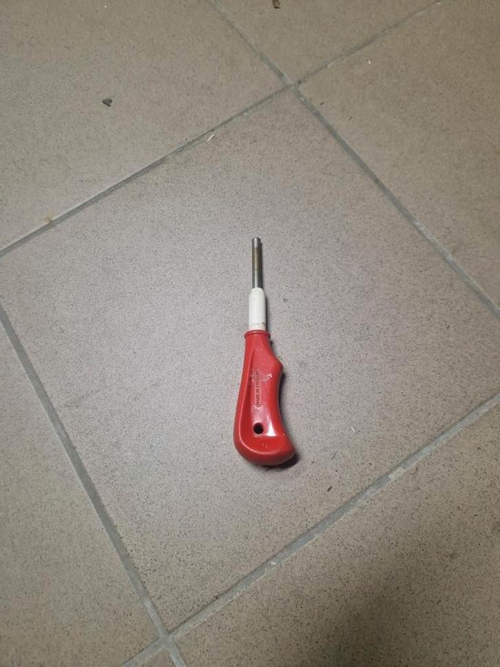 Chasse-clou ou poussoir à épingles, Antiek en Kunst, Antiek | Gereedschap en Instrumenten