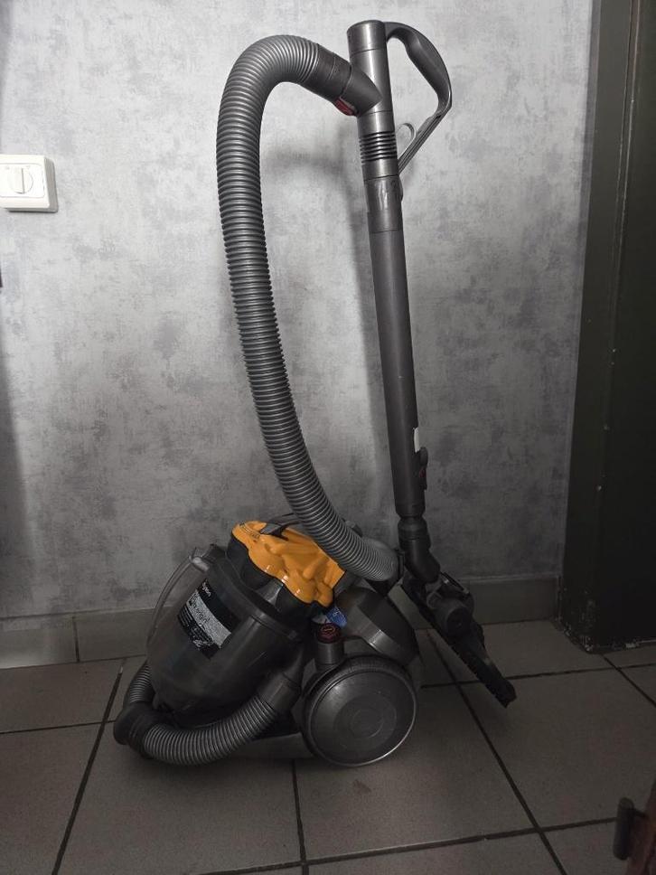 Dyson DC19 T2 Origin - Très propre, Electroménager, Aspirateurs, Utilisé, Aspirateur, Enlèvement