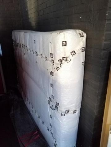 Matras 140cm x 200cm x H20cm  beschikbaar voor biedingen