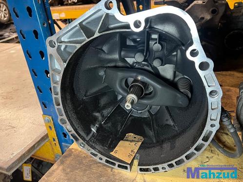 BMW E90 E91 320I 2.0 Versnellingsbak 6 bak handbak CAS, Auto-onderdelen, Transmissie en Toebehoren, BMW, Gebruikt, Ophalen of Verzenden