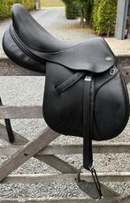 Pony springzadel 15,5 - zwart - Ikonic, Dieren en Toebehoren, Paarden en Pony's | Zadels, Ophalen, Gebruikt, Springen