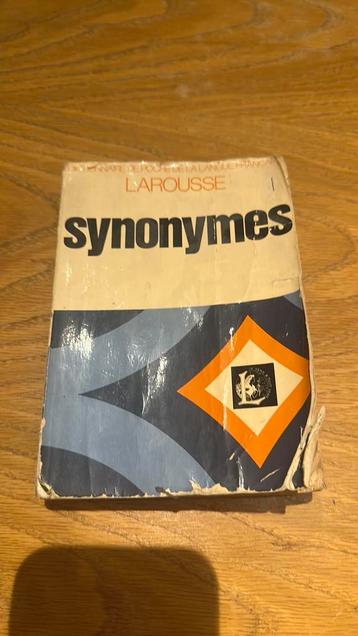 Dictionnaire Larousse des Synonymes: Un trésor de nuances beschikbaar voor biedingen