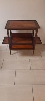 Elegant  meuble bar 19 e H: 72x64x44 cm, Antiquités & Art, Enlèvement ou Envoi