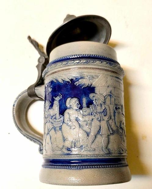 Mok van aardewerk met tinnen deksel, Antiek en Kunst, Antiek | Keramiek en Aardewerk, Ophalen of Verzenden