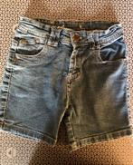 Short en jeans pour fille 8 ans, Comme neuf, Fille, Enlèvement ou Envoi, Pantalon