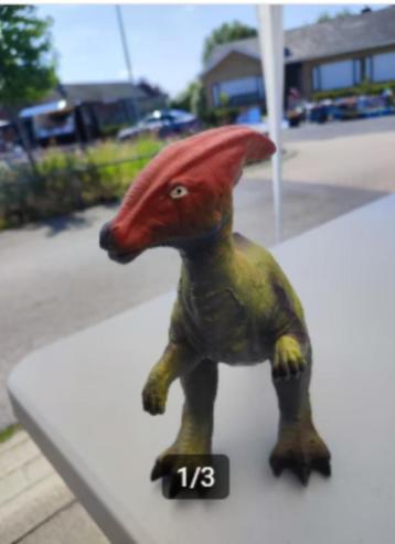 Speelgoed dino beschikbaar voor biedingen