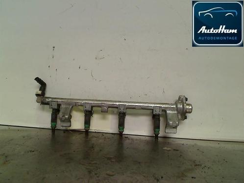 INJECTOR BRANDSTOF Ford Focus 2 Wagon (98MFBB9F593), Auto-onderdelen, Brandstofsystemen, Ford, Gebruikt