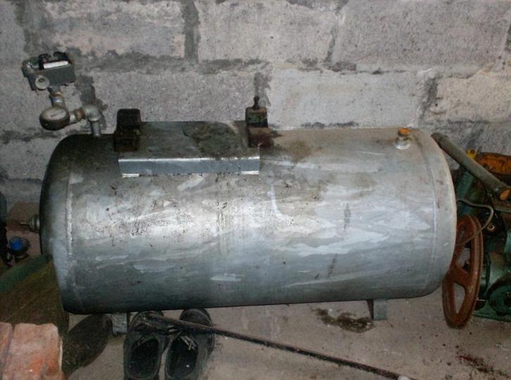 Hydrofoorketel Callens, Articles professionnels, Machines & Construction | Pompes & Compresseurs, Enlèvement