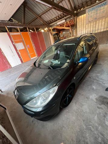 Peugeot 307 sw voor onderdelen beschikbaar voor biedingen