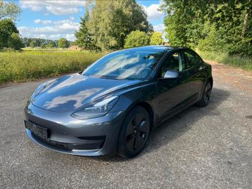 Tesla model 3 standaard plus 50kwh | nieuwstaat | 28.000km beschikbaar voor biedingen