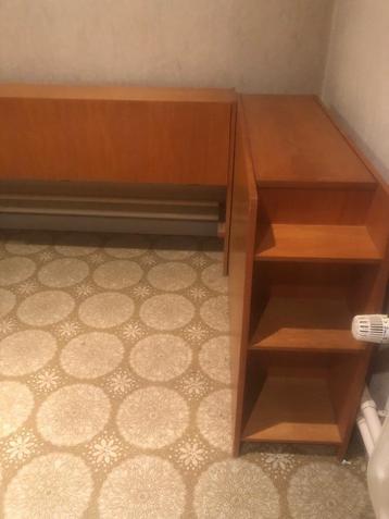 Bedframe beschikbaar voor biedingen