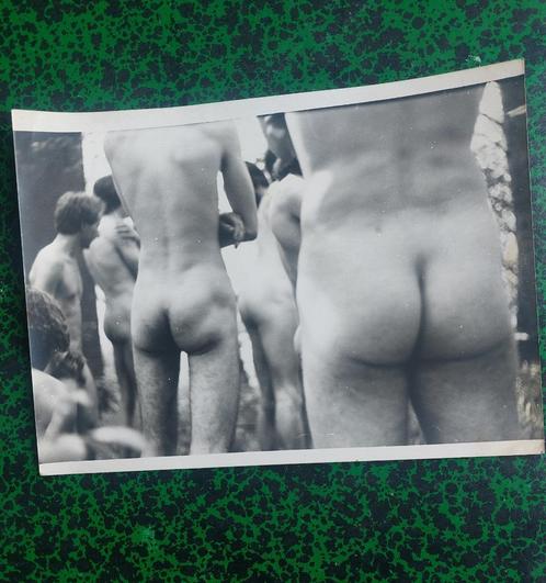 rooie flikkers Amsterdam: Montaigue de Quercy, Frankrijk, Antiek en Kunst, Kunst | Tekeningen en Fotografie, Verzenden