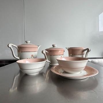 Limoges porcelain Theeservies Raynaud & co beschikbaar voor biedingen
