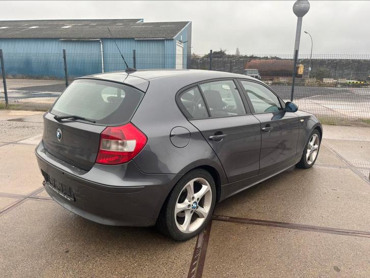 BMW 118i // échange ou à vendre, Auto's, BMW, Bedrijf, Ophalen
