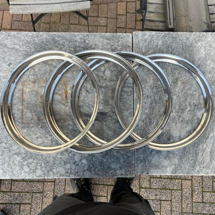 Bagues de beauté VW Lemmerz 15 pouces Beetle Karmann Ghia, Autos : Divers, Accessoires de voiture, Utilisé, Enlèvement ou Envoi