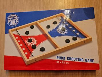 Puck Shooting game. beschikbaar voor biedingen