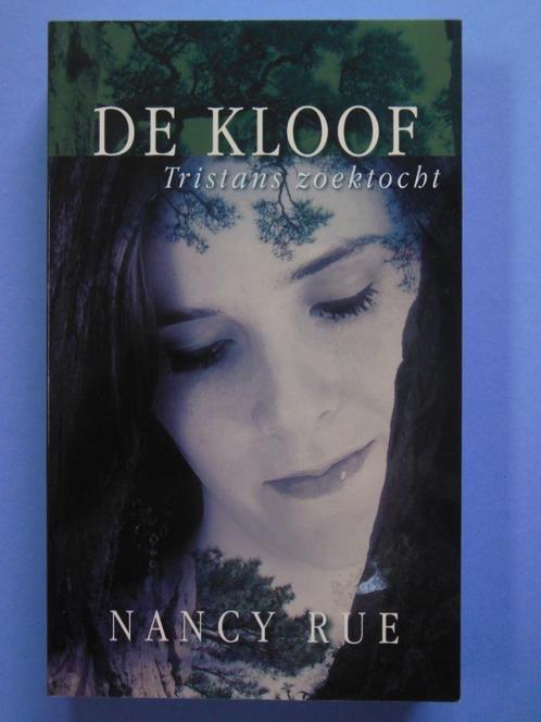 De kloof - Tristans zoektocht - Nancy Rue - Nieuw!, Livres, Romans, Neuf, Enlèvement ou Envoi