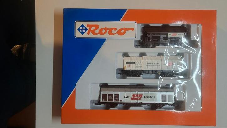 Set van 3 goederenwagens Rail Cargo Austria Roco 44105, Hobby en Vrije tijd, Modeltreinen | H0, Nieuw, Treinset, Gelijkstroom