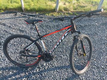VTT, Enlèvement, Utilisé, Hommes