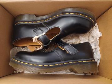 Dr.Martens maat 37  beschikbaar voor biedingen