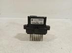 KACHELWEERSTAND Astra J (PC6 / PD6 / PE6 / PF6) (13503201), Gebruikt, Opel