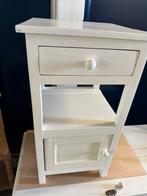 Nachttafel en kist - volhouten set, Huis en Inrichting, Ophalen, Gebruikt