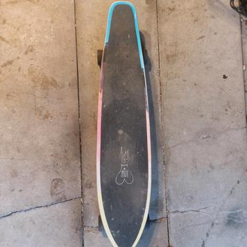 Longboard beschikbaar voor biedingen