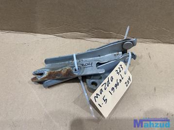 MAZDA 323 F Motorkap scharnier set 1994-1998 beschikbaar voor biedingen