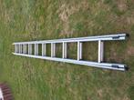 ladder uit 2 delen. 0479750413, Doe-het-zelf en Bouw, Ladders en Trappen, Ophalen, Gebruikt, Ladder