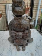 Bronzenbeelden man vrouw oud, Enlèvement