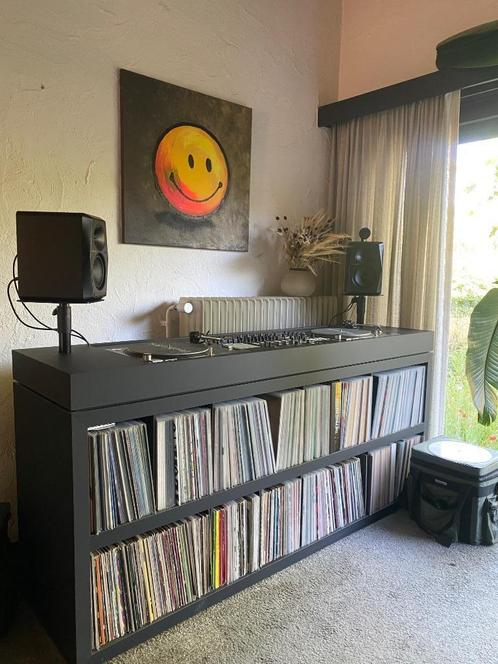 Complete DJ set-up + custom meubel te koop - topstaat!, Muziek en Instrumenten, Dj-sets en Draaitafels, Gebruikt, Dj-set, Overige merken