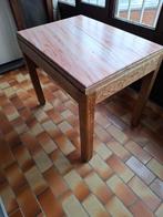 2 tables vintage en chêne avec plateau rose— Style Art Déco, Antiquités & Art, Enlèvement