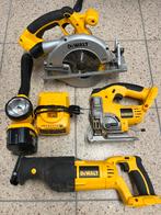 Kit d'outils électriques Dewalt, Bricolage & Construction, Comme neuf, Scie circulaire, Enlèvement ou Envoi