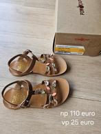 Sandalen, Ophalen, Zo goed als nieuw, Meisje