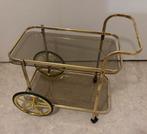 vintage messing barwagen met 2 donkere glazen bladen, Huis en Inrichting, Woonaccessoires | Krantenbakken en Lectuurbakken, Ophalen