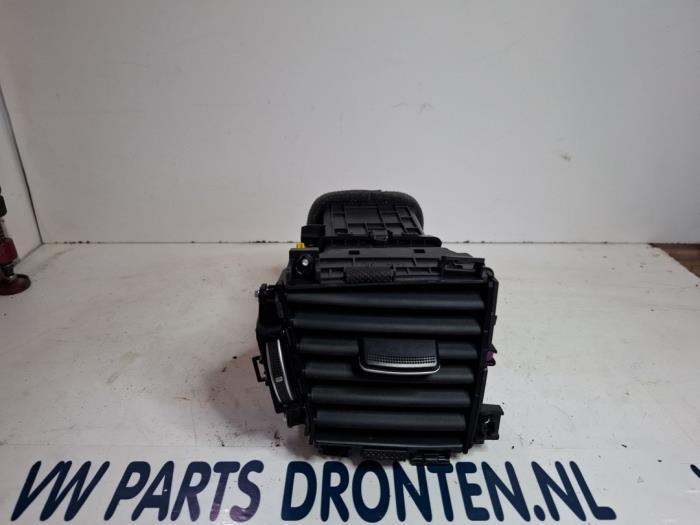 Grille aération tableau de bord d'un Kia XCeed, Autos : Pièces & Accessoires, Tableau de bord & Interrupteurs, Kia, Utilisé, 3 mois de garantie