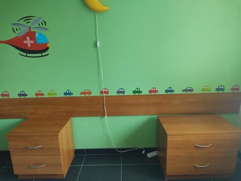 Nachtkastjes, Huis en Inrichting, Slaapkamer | Nachtkastjes, Zo goed als nieuw, Ophalen