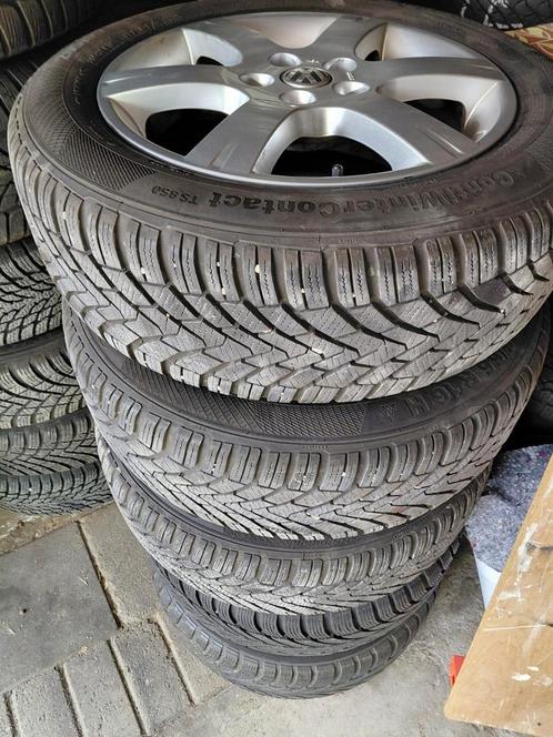 16 inch originele Volkswagen velgen met winterbanden, Auto diversen, Wieldoppen, Ophalen