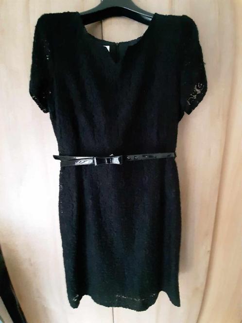 Robe noire en dentelle, Vêtements | Femmes, Robes, Comme neuf, Taille 42/44 (L), Noir, Enlèvement ou Envoi