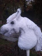 Hobby horse + bridle, Ophalen