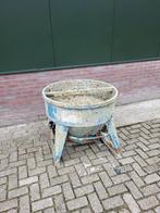 Betonkubel, vultrechter, betonsilo 300 liter, Doe-het-zelf en Bouw, Betonmolens, Ophalen, Zo goed als nieuw