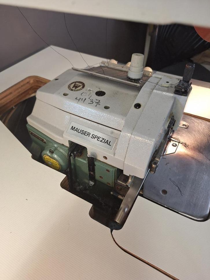 Mauser special PFAFF  C4437, Hobby en Vrije tijd, Naaimachines en Toebehoren, Zo goed als nieuw, Naaimachine, Pfaff, Industrieel