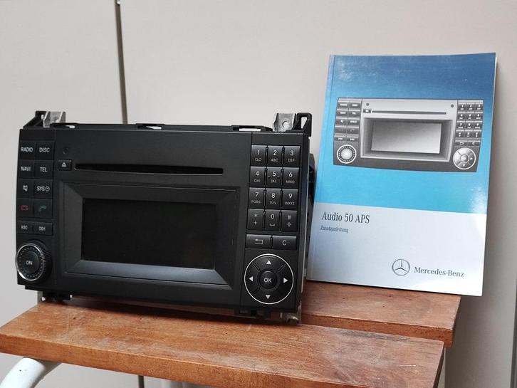 Originele autoradio Mercedes Viano,Vito,sprinter (2006-2016), Auto diversen, Autoradio's, Zo goed als nieuw, Ophalen of Verzenden