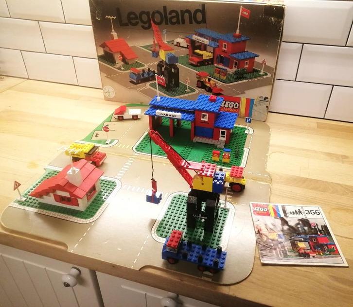 Lego 355 , Town center with road ways, 1972, 100% compleet, Kinderen en Baby's, Speelgoed | Duplo en Lego, Gebruikt, Lego, Complete set