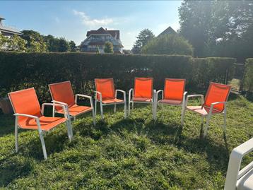 Tuinstoelen stapelbaar beschikbaar voor biedingen