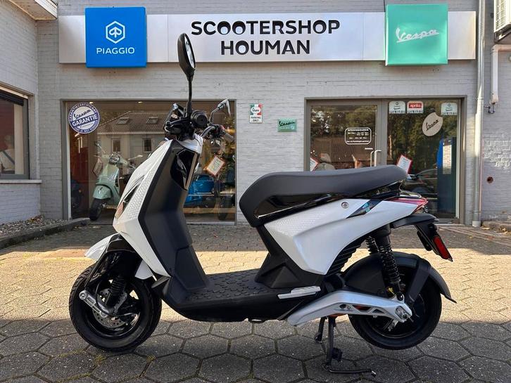 Piaggio 1 45Km/h 3.760Km (nr.232), Fietsen en Brommers, Scooters | Piaggio, Gebruikt, Overige modellen, Elektrisch