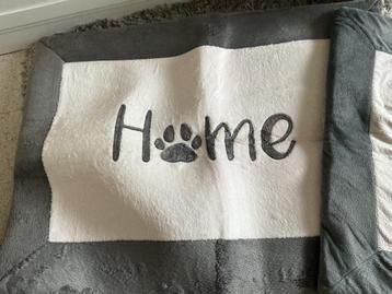  Twee matjes voor honden 5€ beschikbaar voor biedingen